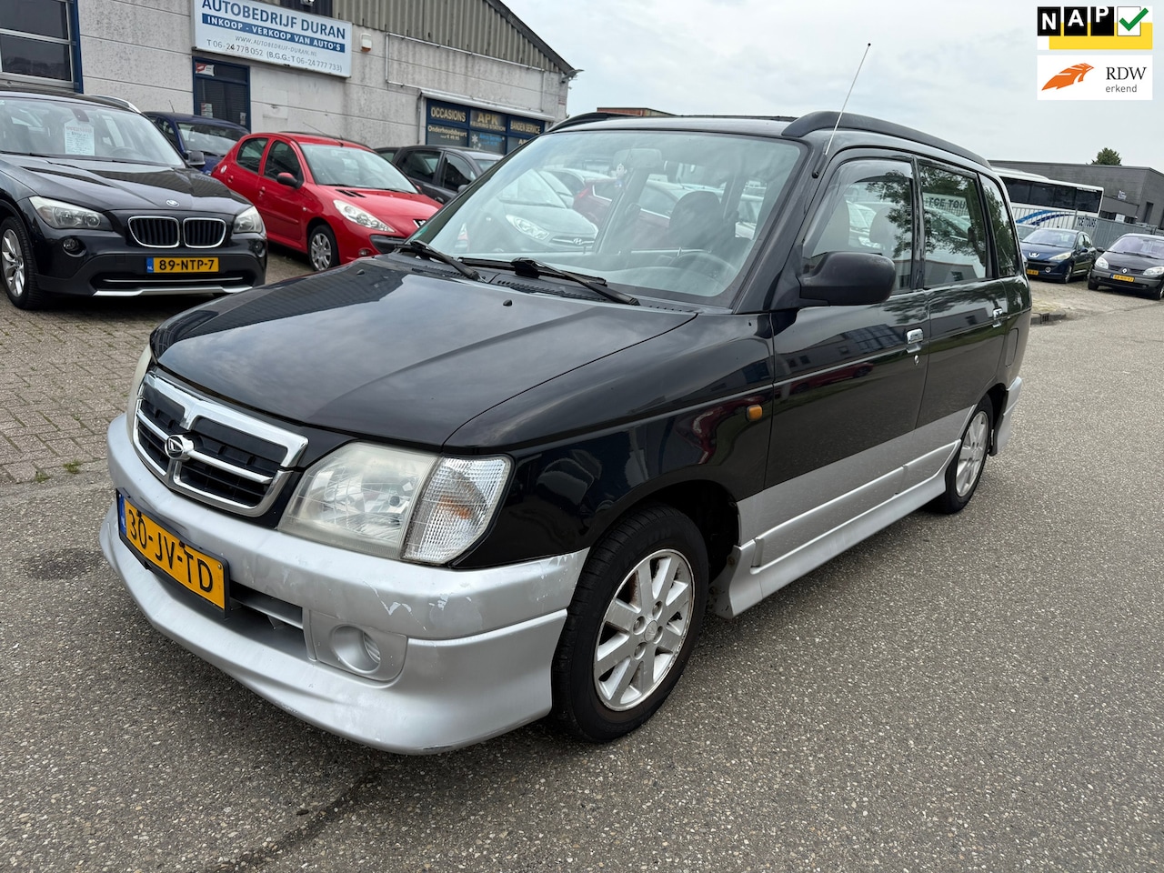 Daihatsu Gran Move - 1.6i-16V CX Airco Bj:2002 NAP! - AutoWereld.nl