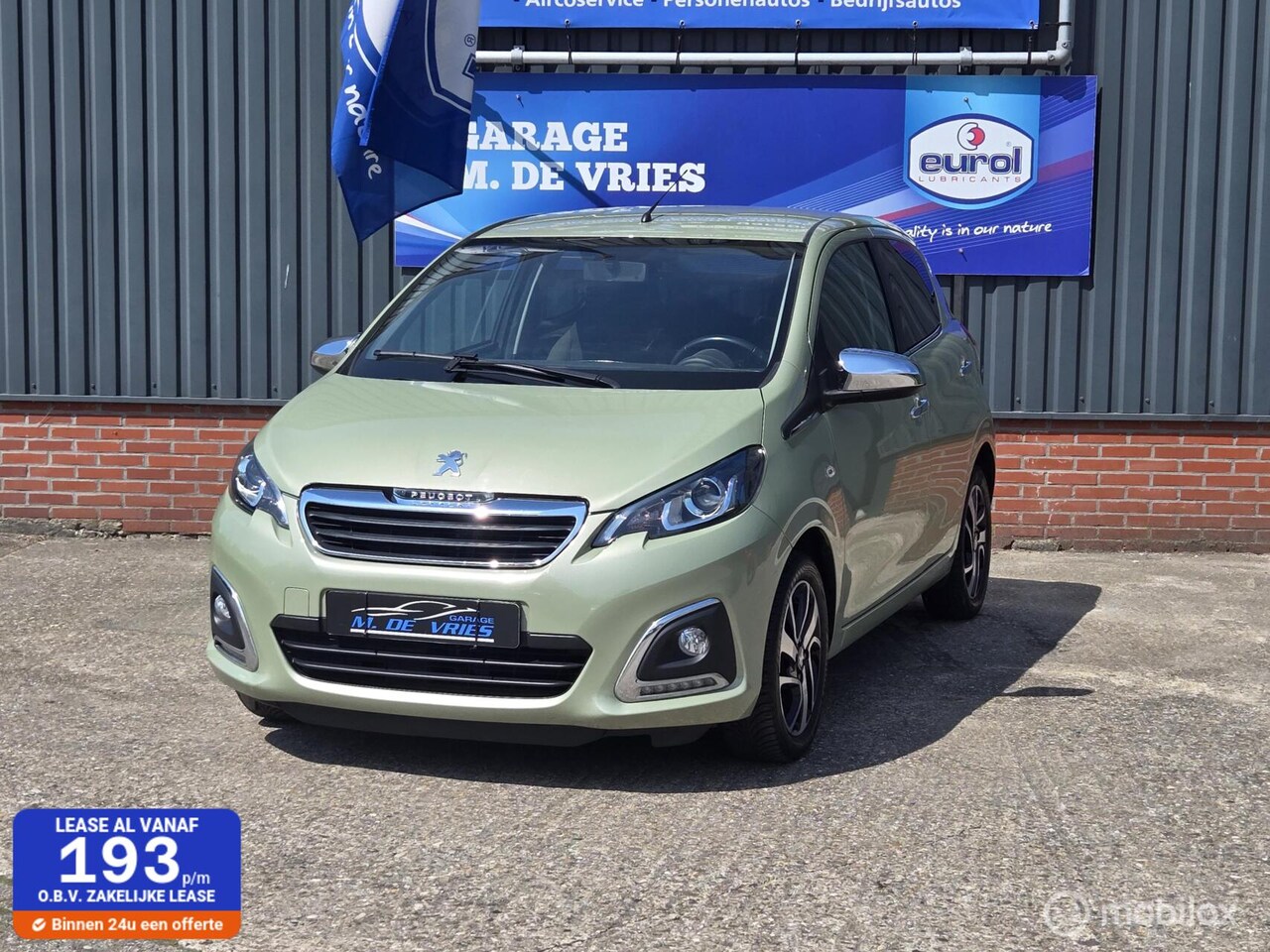 Peugeot 108 - 1.0 e-VTi Allure 1.0 e-VTi Allure, 5drs, climate control, airco - AutoWereld.nl