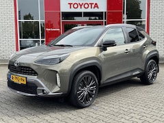 Toyota Yaris Cross - 1.5 Hybrid Adventure NAVI HEAD-UP ELEK-KLEP PARK-SENSOREN STUUR/STOELVERWARMING BLIND SPOT