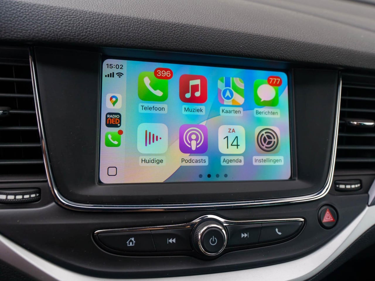 Opel Astra Sports Tourer - 1.4 Turbo 150pk Online Edition | Sportstoelen | Carplay | Trekhaak - AutoWereld.nl
