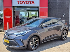 Toyota C-HR - 2.0 HYBRID DYNAMIC 184PK NAVI PARK-SENSOREN APPLE/ANDROID 18" LM-VELGEN ALL-SEASONS LED KE