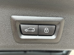 BMW X1 - sDrive18i M-Sport Panorama Head-up Keyless HarmanKardon LED