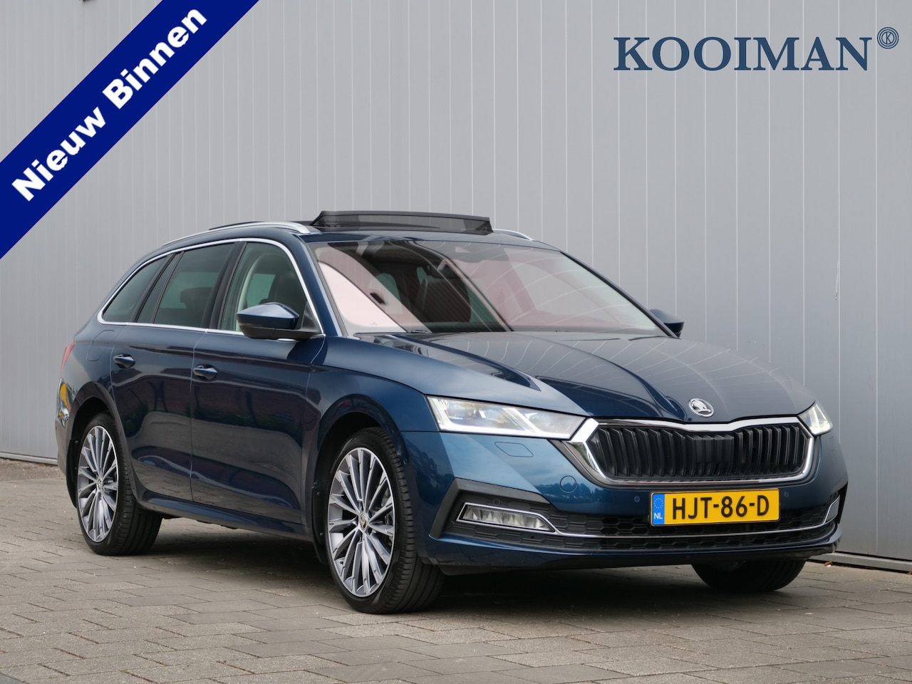 Skoda Octavia Combi - 1.4 TSI 204pk RS iV PHEV Business Automaat Panoramadak / Stoelkoeling / 19 inch / Navigati - AutoWereld.nl