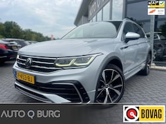 Volkswagen Tiguan - 1.5 TSI R-Line Business+ | Automaat | Navi | PDC | Elektrische kofferklep | DAB | Airco |