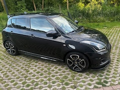 Suzuki Swift - 1.2 Exclusive EASSS Winterbandenset, Sportpakket, Apple Carplay, Android auto. Climate control, Cruise control