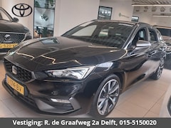 Seat Leon Sportstourer - 1.5 eTSI FR Automaat | 1e eigenaar | Navigatie | Lichtmetalen velgen |