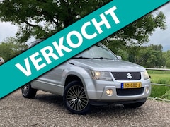 Suzuki Grand Vitara - 2.0-16V Exclusive | 4x4 + Keyless-Entry + Cruise nu € 7.975,