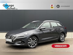 Hyundai i30 Wagon - 1.5 T-GDi MHEV Premium - Lane Assist - Stoel/Stuur verwarmd - Carplay - Android - Navi - D