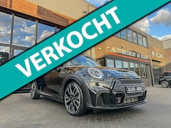 MINI Cooper S - 2.0 John Cooper Works F1 Aut Blackline/Pano/Camera/Bomvol