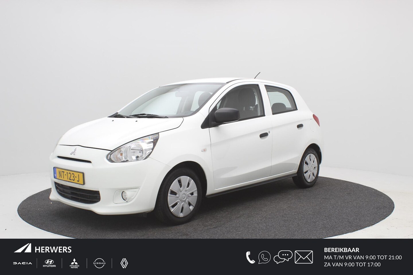 Mitsubishi Space Star - 1.0 Entry / Airconditioning / Centrale deurvergrendeling / All seasonbanden / 5-Persoons / - AutoWereld.nl