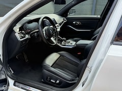BMW 3-serie Touring - 320d M Sport pilot assit Full optie