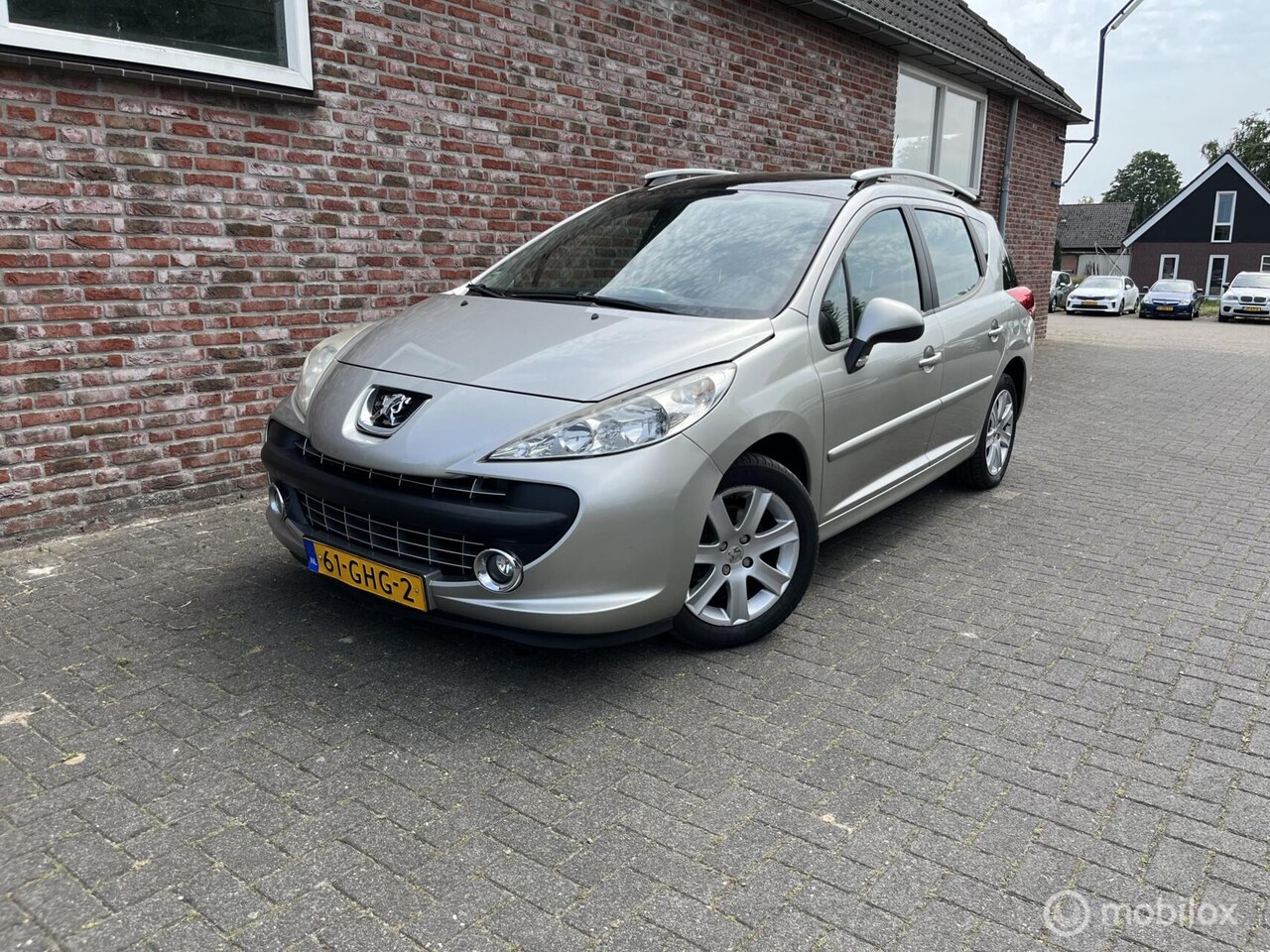 Peugeot 207 SW - 1.6 VTi XS 1.6 VTi XS - AutoWereld.nl