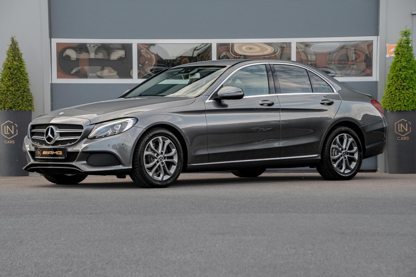 Mercedes-Benz C-klasse - 180 | Navi | Trekhaak | Stoelverwarming - AutoWereld.nl