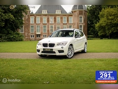 BMW X1 - sDrive20i High Executive | M pakket | NAP | PANO |
