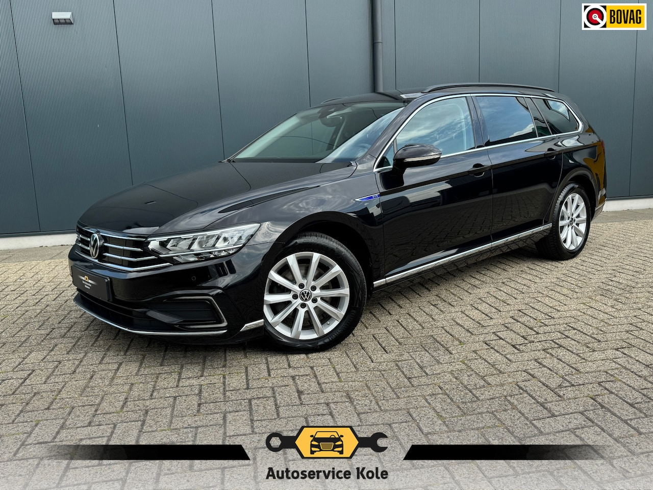 Volkswagen Passat Variant - * Digitale teller * El. Trekhaak * Leder * Rondomzichtcamera * - AutoWereld.nl
