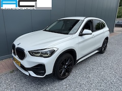 BMW X1 - s-Drive18i 140pk High Executive