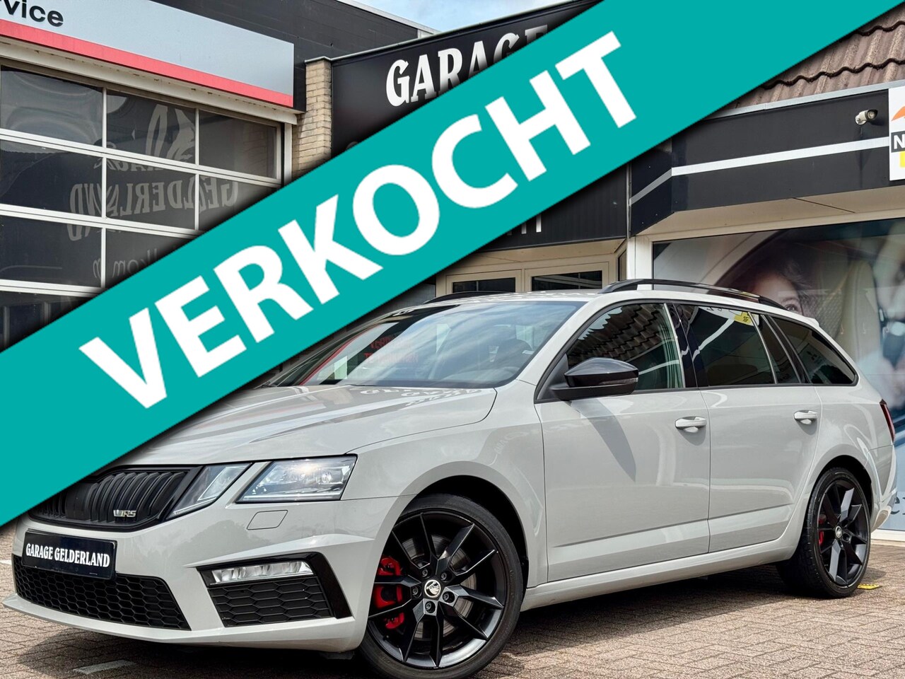 Skoda Octavia Combi - 2.0 RS 245PK | Bi-Xenon | Full-Led | Navi | Cruise | Climate | Iso | Pdc | - AutoWereld.nl