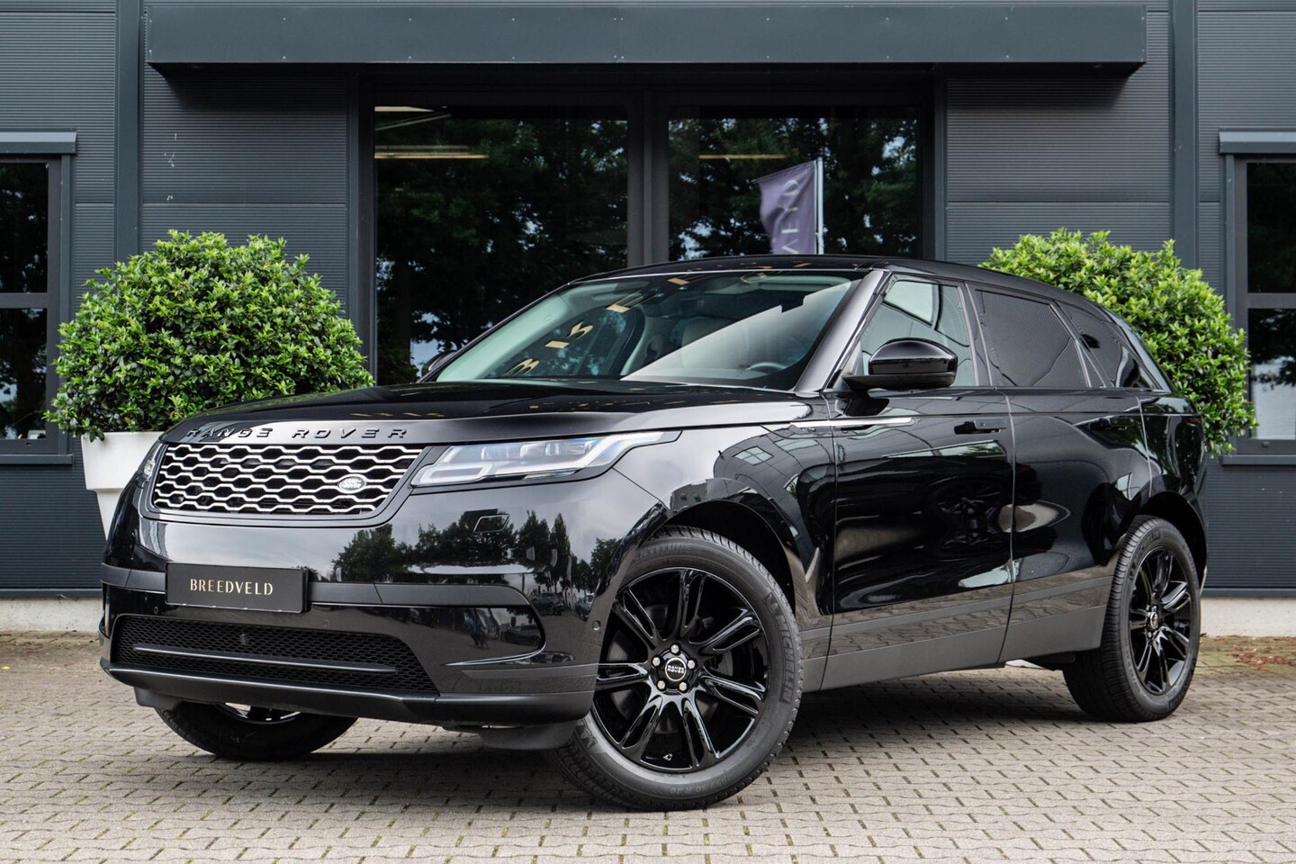 Land Rover Range Rover Velar - P300 AWD SE - AutoWereld.nl