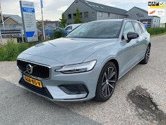 Volvo V60 - 2.0 T6 Plug-in hybrid AWD Essential Bright