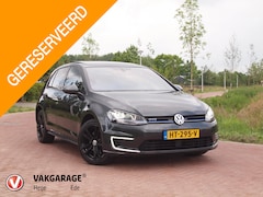 Volkswagen Golf - 1.4 TSI GTE | Panoramadak | Camera | Cruise Control | Sterrenhemel |