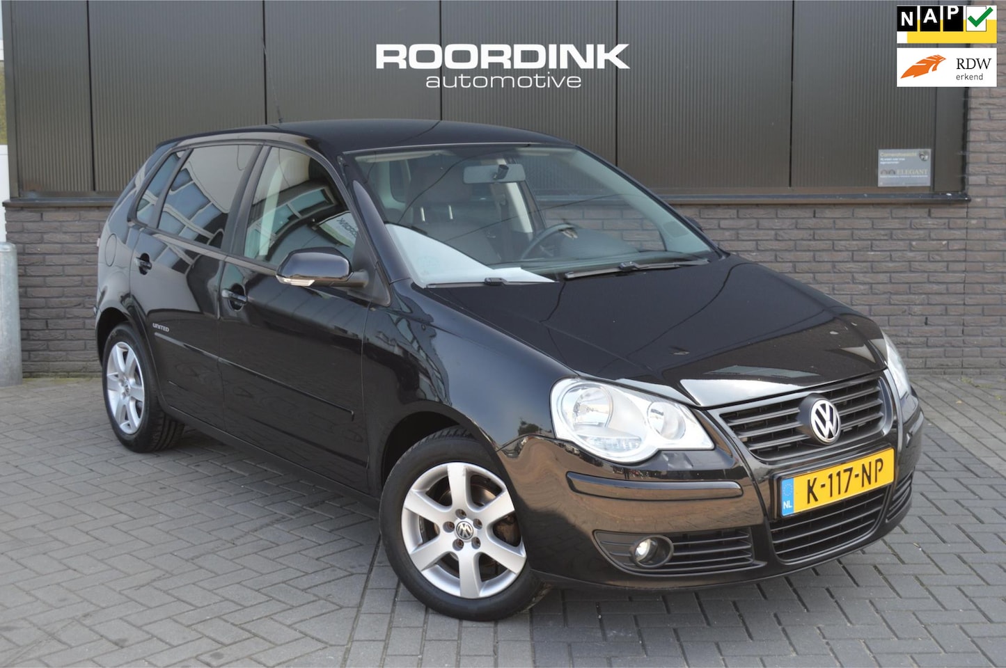 Volkswagen Polo - Airco|Stoelverwarming|Parkeersensoren|Elek.ramen - AutoWereld.nl