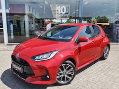 Toyota Yaris - 1.5 Hybrid 130 Executive | Navi | JBL | Head Up Display | Sensor