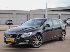Volvo V60 - 2.0 D2 Polar+ AUT Navi Leder Vol onderhouden