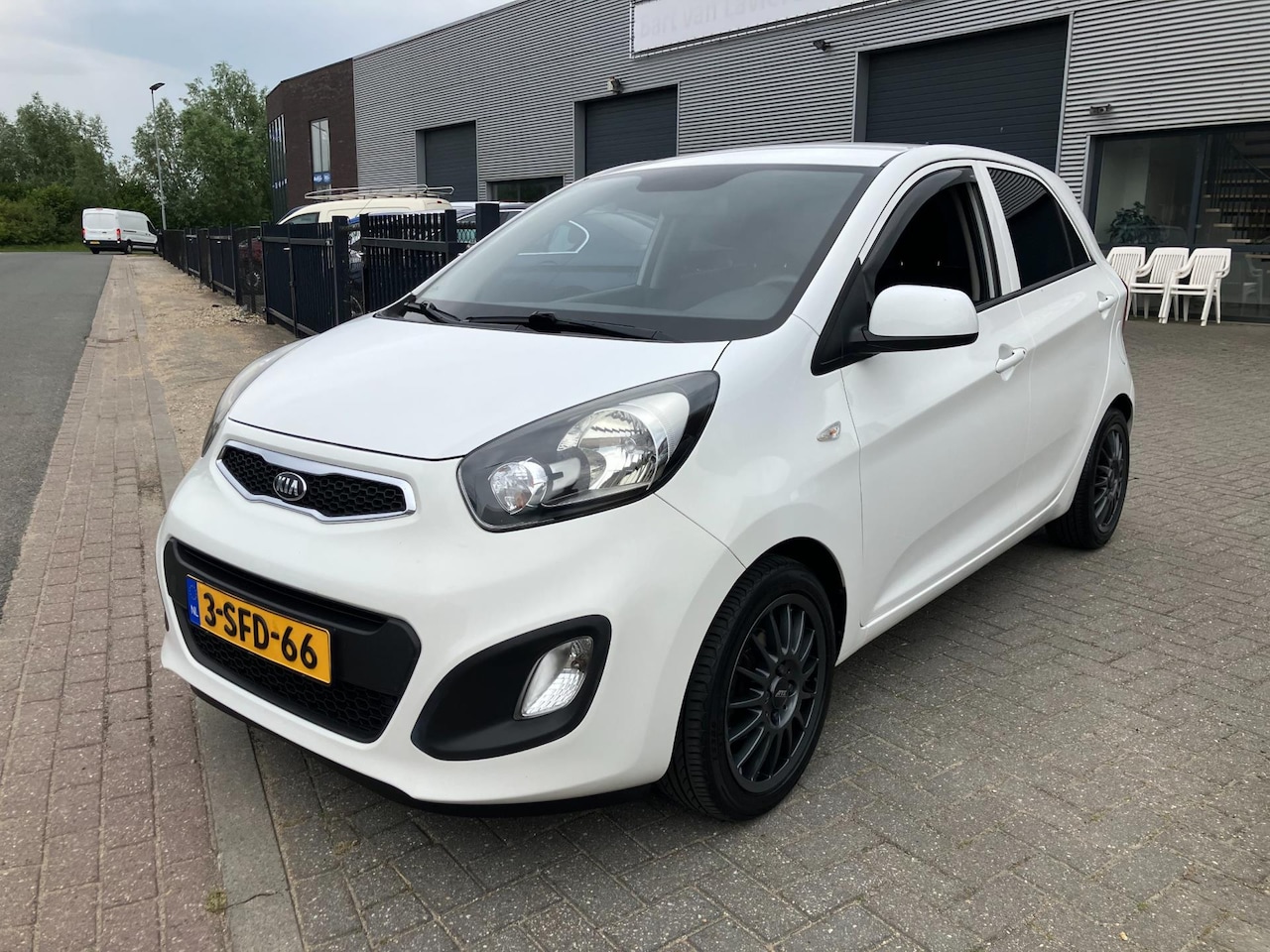 Kia Picanto - 1.0 CVVT ISG Comfort Pack 1.0 CVVT ISG Comfort Pack - AutoWereld.nl
