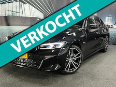 BMW 3-serie - 3-serie 330e High Executive M-Sport PANO/H/K/LEDER/ VOL
