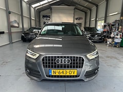 Audi Q3 - 1.4 TFSI DSG Sport Edition Navigatie led