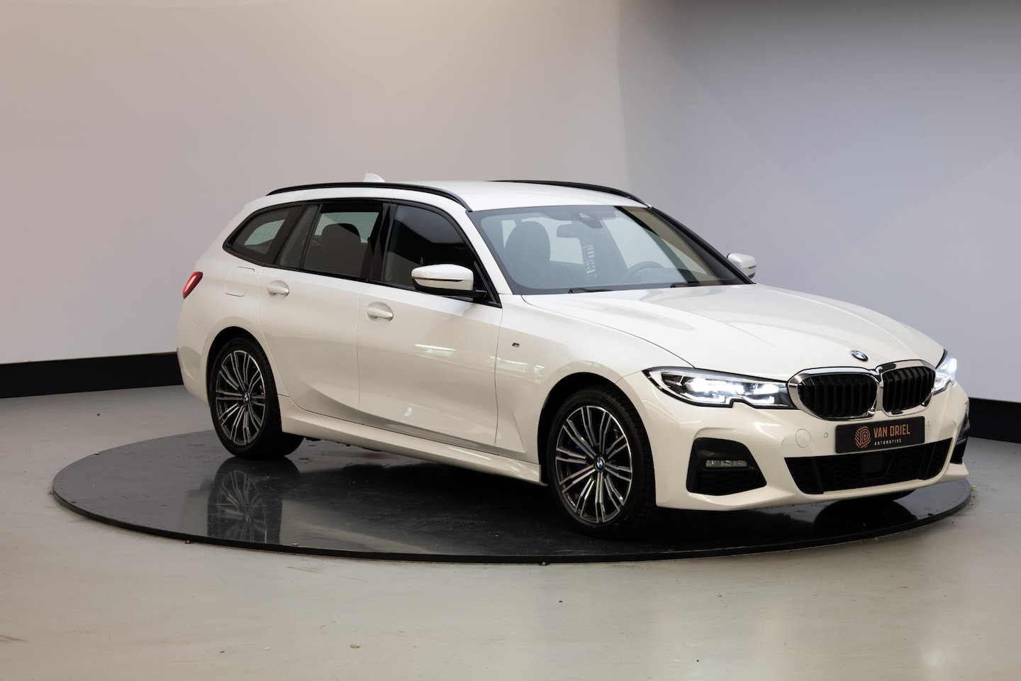 BMW 3-serie Touring - 330e eDrive Edition | M-Sport | - AutoWereld.nl
