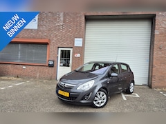 Opel Corsa - 1.4-16V Cosmo Dealer 1e eigenaar NAP Leder Navi Cruise PDC Trekhaak Airco APK