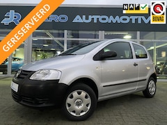 Volkswagen Fox - 1.2 Trendline | DAB+ | Bluetooth | 4 nieuwe 4-seizoenenbanden | Nette auto