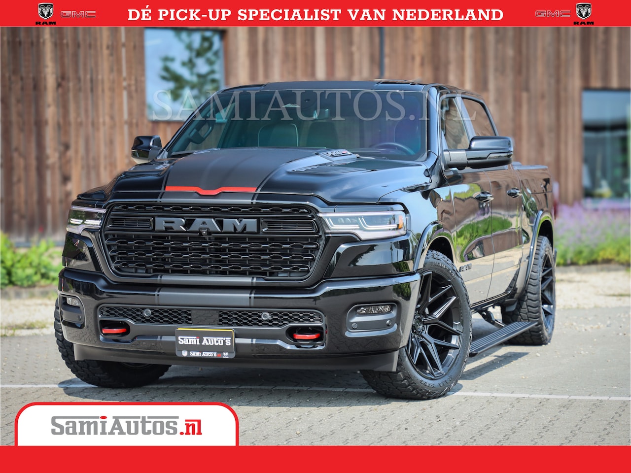Dodge Ram 1500 - Limited Night High Output 540HP 706Nm | Massage + Full Option | De Meest Luxe en Volle Pic - AutoWereld.nl