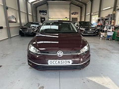 Volkswagen Golf - 7.5 1.4 TSI Highline DSG CarPlay Navi PDC