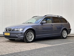 BMW 3-serie Touring - 320i l 6-Cilinder l Bijzonder netjes l Youngtimer l