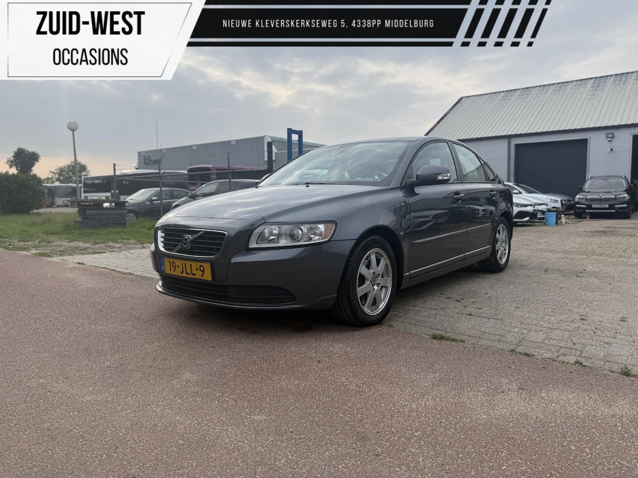 Volvo S40 - 2.4 D5 Momentum 5 cilinder Voll onderhouden - AutoWereld.nl