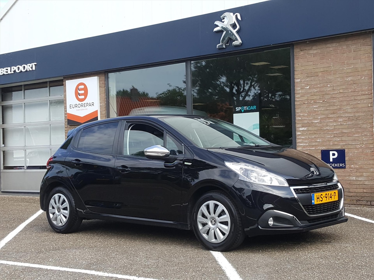 Peugeot 208 - URBAN SOUL 1.2 PT-82pk 5D TREKHAAK | Navigatie | AIRCO | Cruise control | Bluetooth bellen - AutoWereld.nl