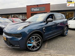 Lynk & Co 01 - 1.5 Plug-in Hybrid | Panoramadak | Adaptive cruise control | LED koplampen | Camera | 20 i