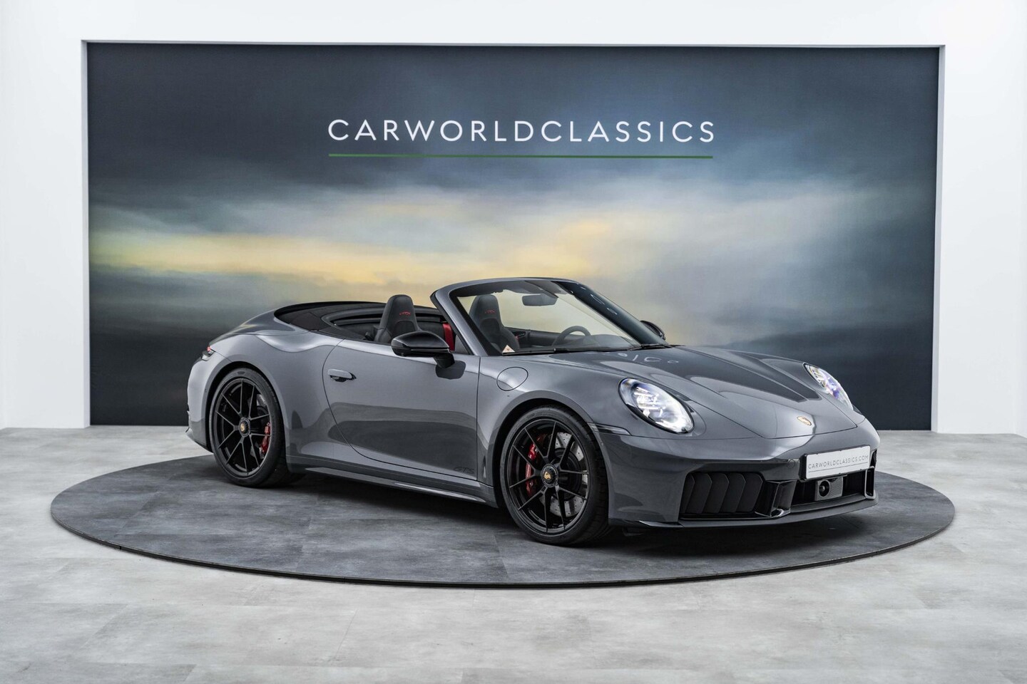Porsche 911 Cabrio - 992.2 - 3.6 CARRERA 4 GTS T-HYBRID - AutoWereld.nl
