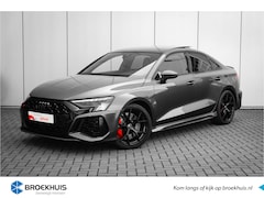 Audi RS3 - Limousine 2.5 TFSI quattro 400 pk | RS-sportuitlaatsysteem | Progressieve besturing | Head
