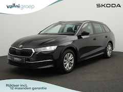 Skoda Octavia Combi - 1.5 e-TSI 150 pk DSG Business Edition | Achteruitrijcamera | Stoelverwarming | Apple Carpl