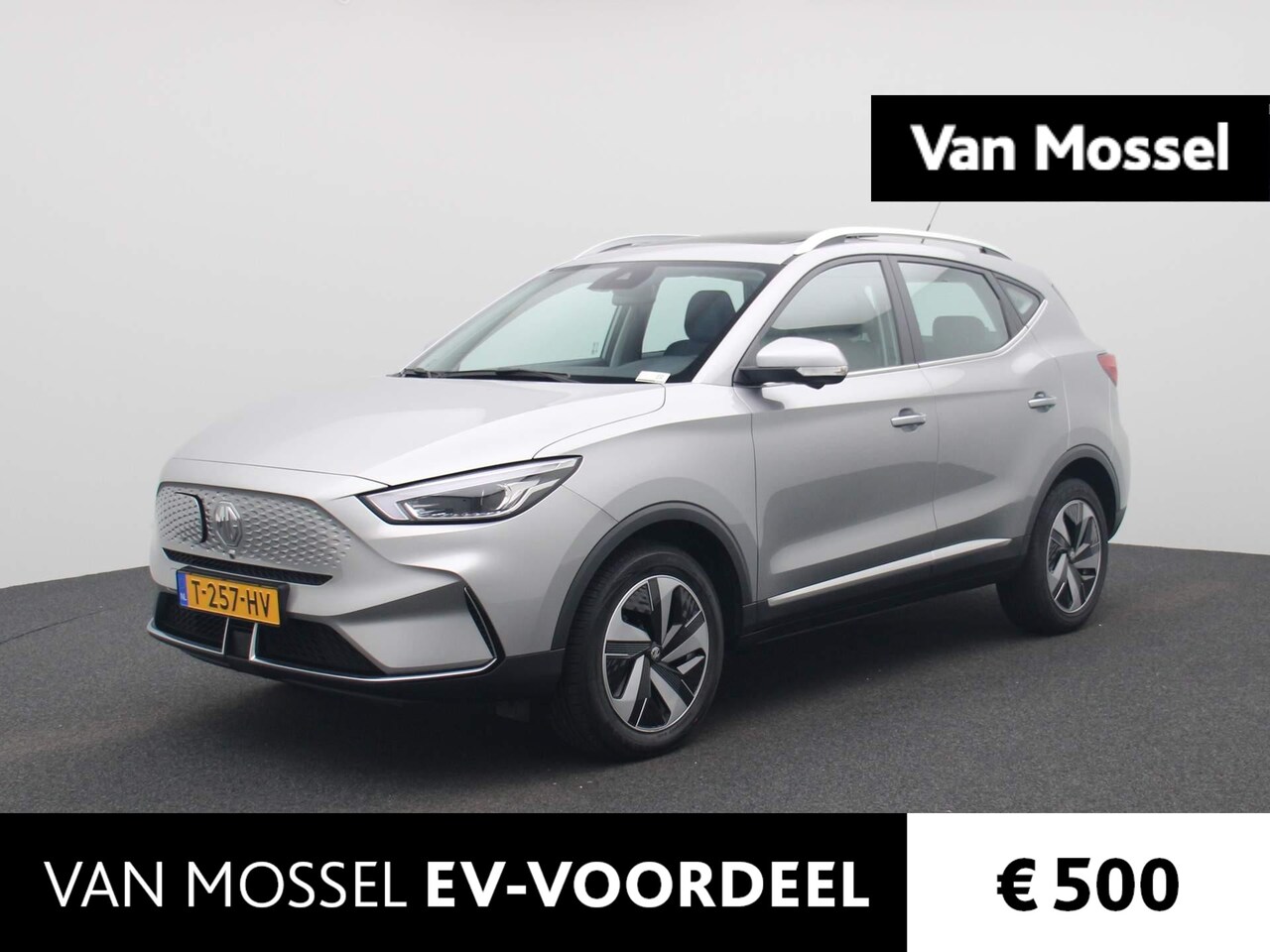 MG ZS - EV Standard Range Luxury 50 kWh MG ZS EV Standard Range Luxury 50 kWh | Leder | Panoramada - AutoWereld.nl