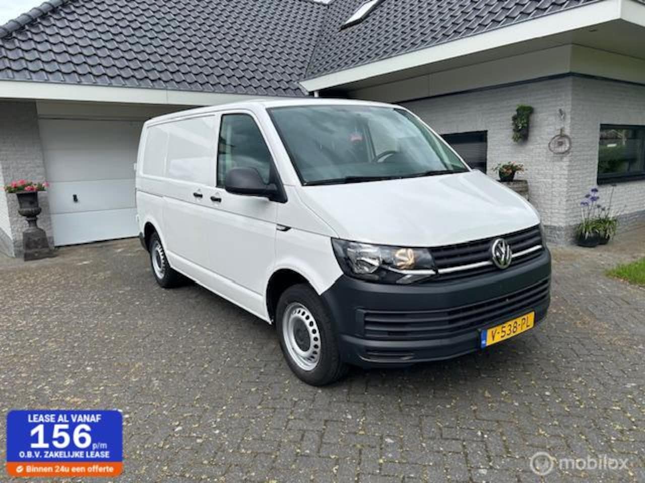 Volkswagen Transporter - 2.0 TDI L1H1 Trendline 1ST Eigenaar - AutoWereld.nl