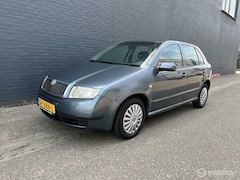 Skoda Fabia - 1.4-16V AIRCO-NIEUW APK