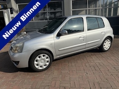 Renault Clio - 1.2-16V Campus Airco, Cv, Electr.ramen, Radio/cd Bj 2006 Apk 04-2026