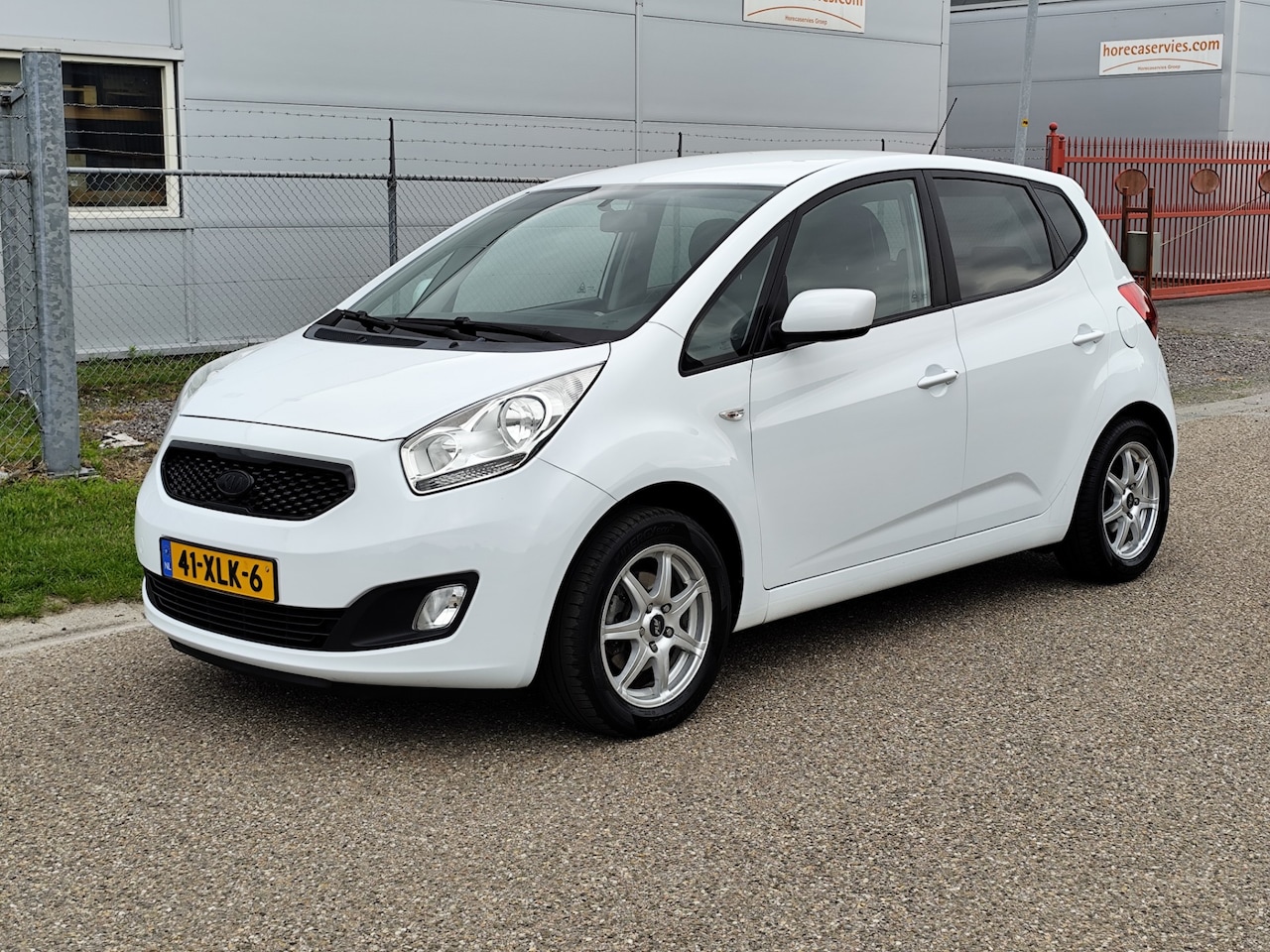 Kia Venga - 1.6 CVVT Plus Pack Trekhaak , Navi - AutoWereld.nl