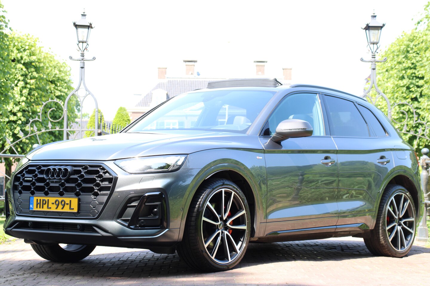 Audi Q5 - 55 TFSIe S edition Competition | FUL OPTION! | DEALER OH! | LUCHTVERING | PANODAK STOELVER - AutoWereld.nl