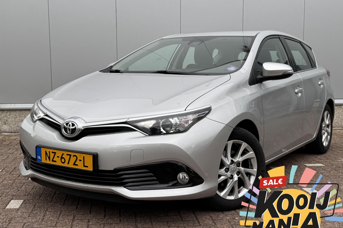 Toyota Auris - 1.3 Aspiration Trekhaak, Navigatie, Achteruitrijcamera, Cruise control - AutoWereld.nl