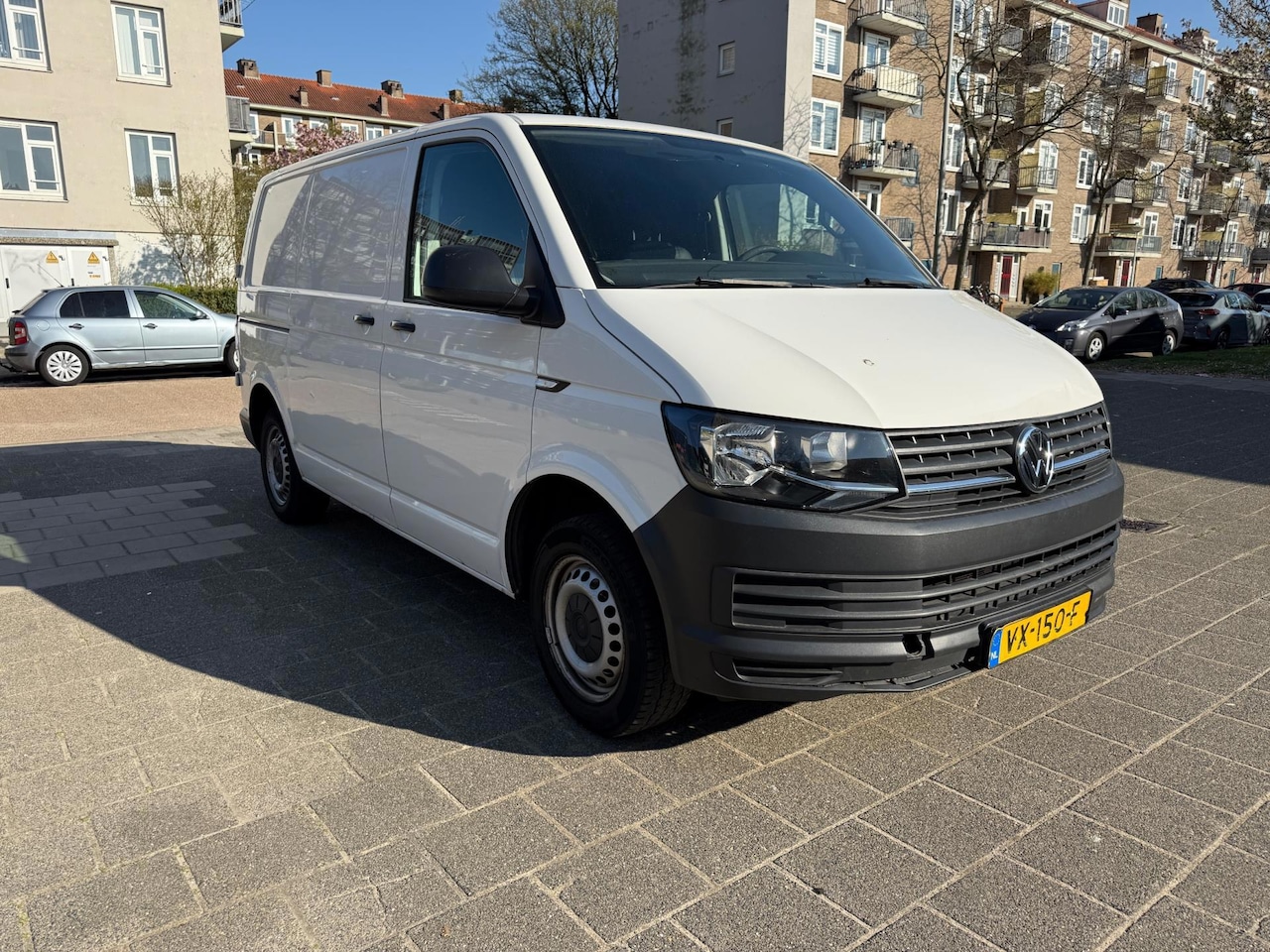 Volkswagen Transporter - 2.0 TDI 75kw 3pers Airco Cruise Trendline - AutoWereld.nl